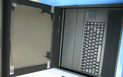 EMC 091-000-088 15″ LCD 1U KVM Monitor Kontron